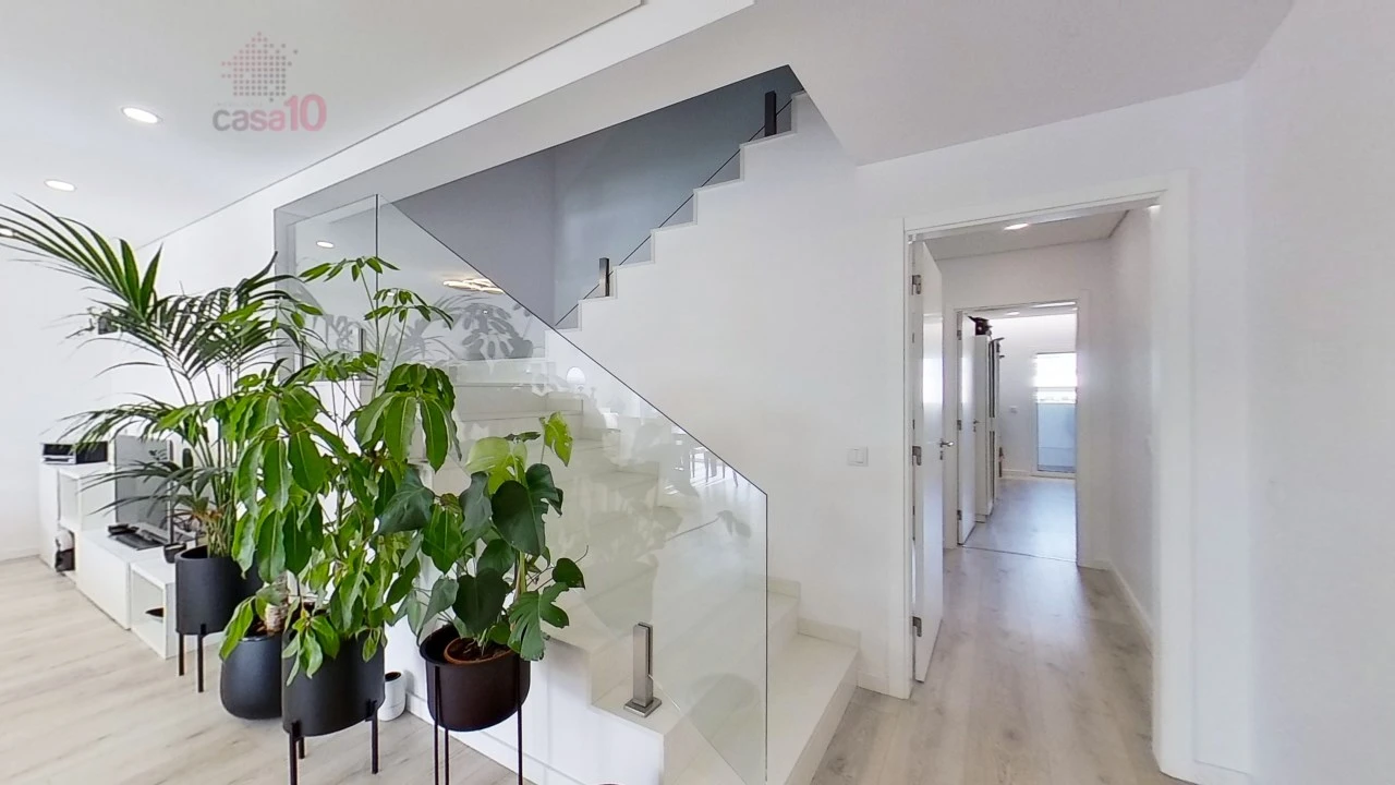 Apartamento T5 para Venda em Montijo e Afonsoeiro Foto 9