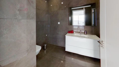 Apartamento T5 para Venda em Montijo e Afonsoeiro