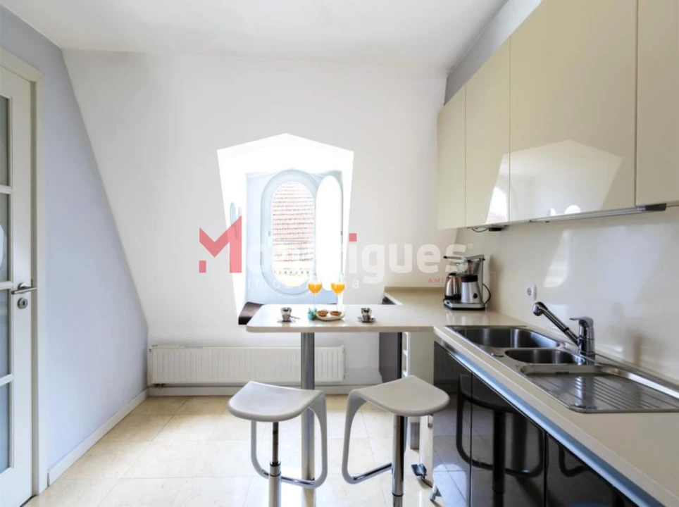 Apartamento T2 para Venda em Santa Maria Maior Foto 4