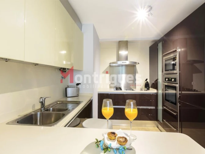 Apartamento T2 para Venda em Santa Maria Maior Foto 5