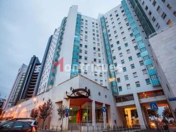 Apartamento T3 para Venda em Parque das Nações