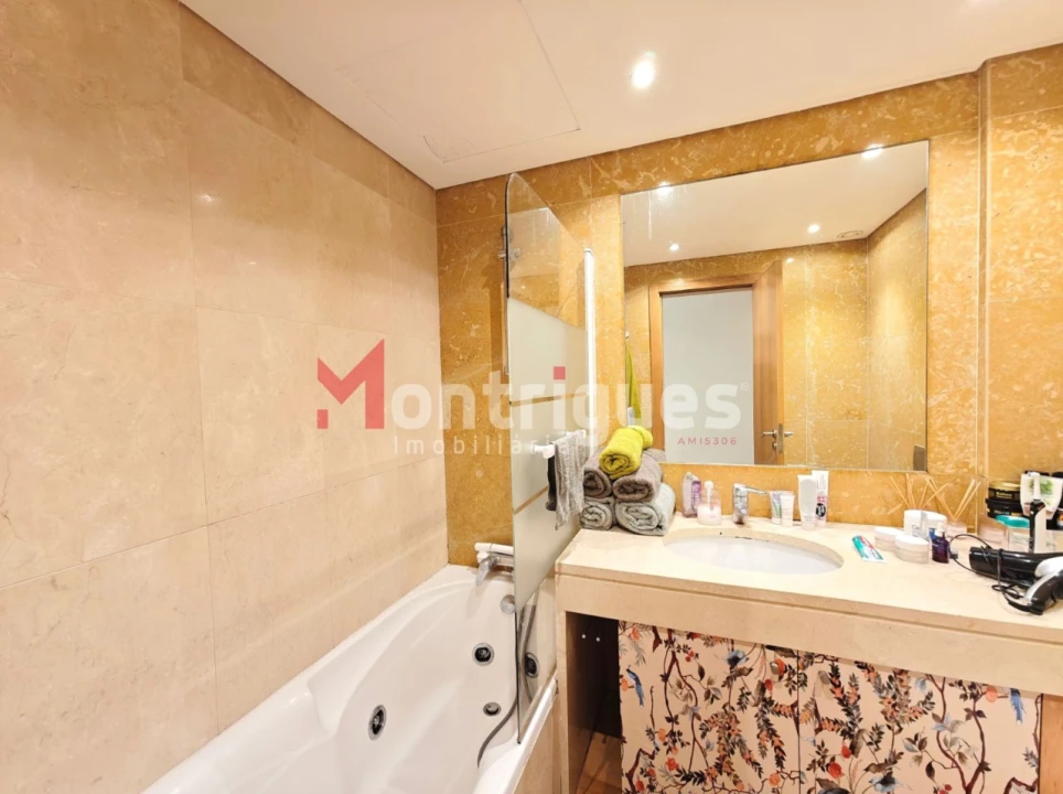 Apartamento T3 para Venda em Parque das Nações Foto 21