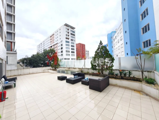 Apartamento T3 para Venda em Parque das Nações Foto 30