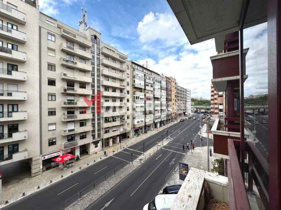 Apartamento T3 para Venda em São Domingos de Benfica Foto 24