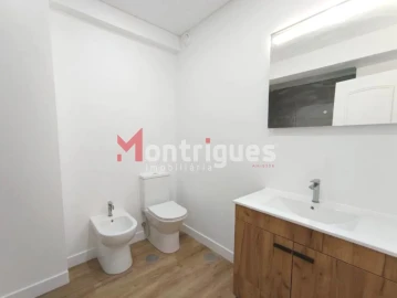 Apartamento T3 para Venda em São Domingos de Benfica