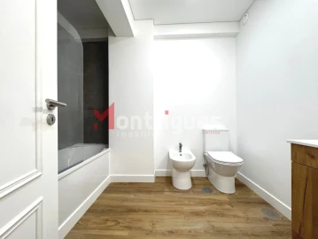 Apartamento T3 para Venda em São Domingos de Benfica