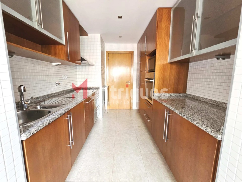 Apartamento T2 para Venda em Parque das Nações Foto 7