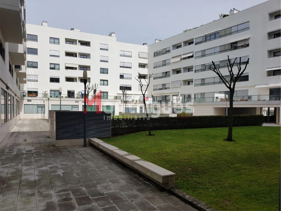 Apartamento T2 para Venda em Parque das Nações Foto 20