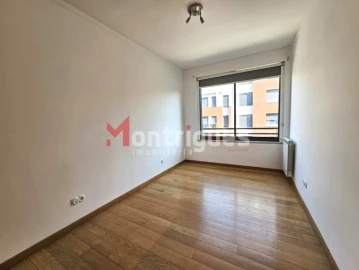 Apartamento T2 para Venda em Parque das Nações