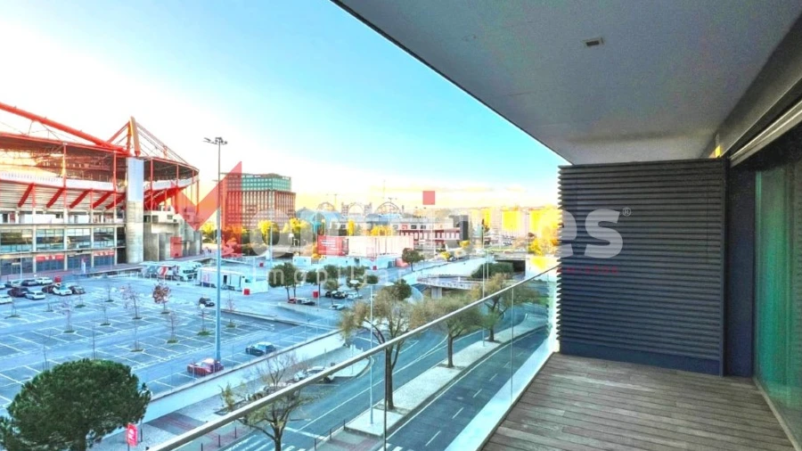 Apartamento T2 para Arrendamento em São Domingos de Benfica
