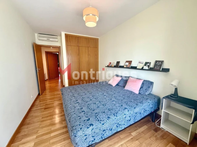 Apartamento T2 para Venda em Parque das Nações Foto 13