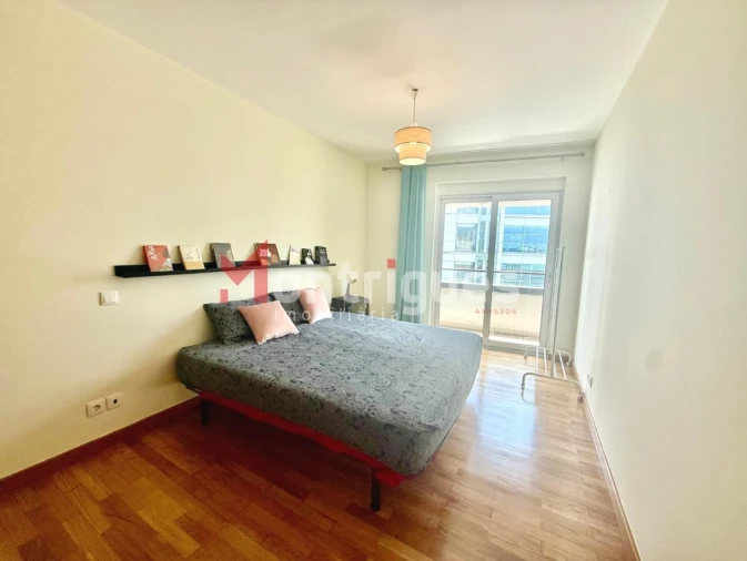 Apartamento T2 para Venda em Parque das Nações Foto 14