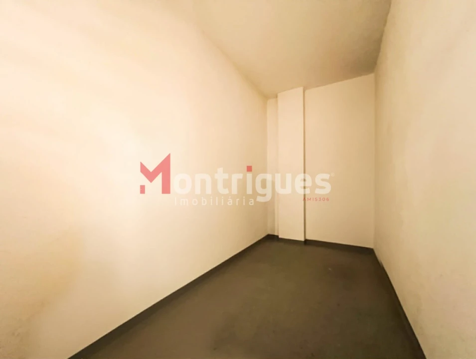 Apartamento T2 para Arrendamento em Parque das Nações Foto 15