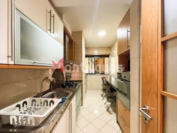 Apartamento T2 para Arrendamento em Parque das Nações