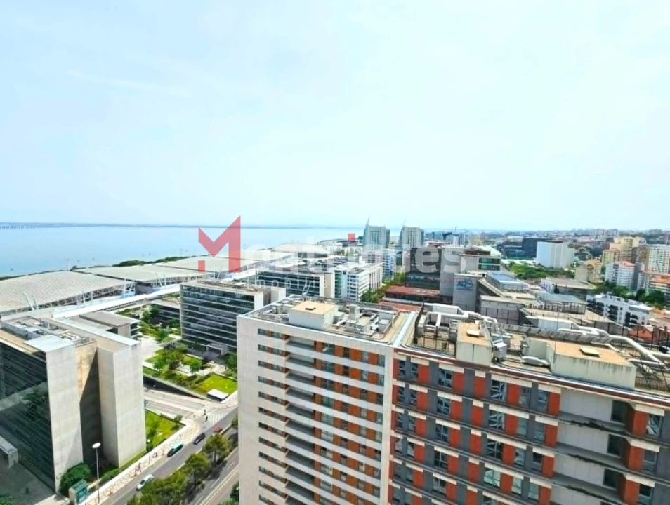 Apartamento T1 para Venda em Parque das Nações Foto 3