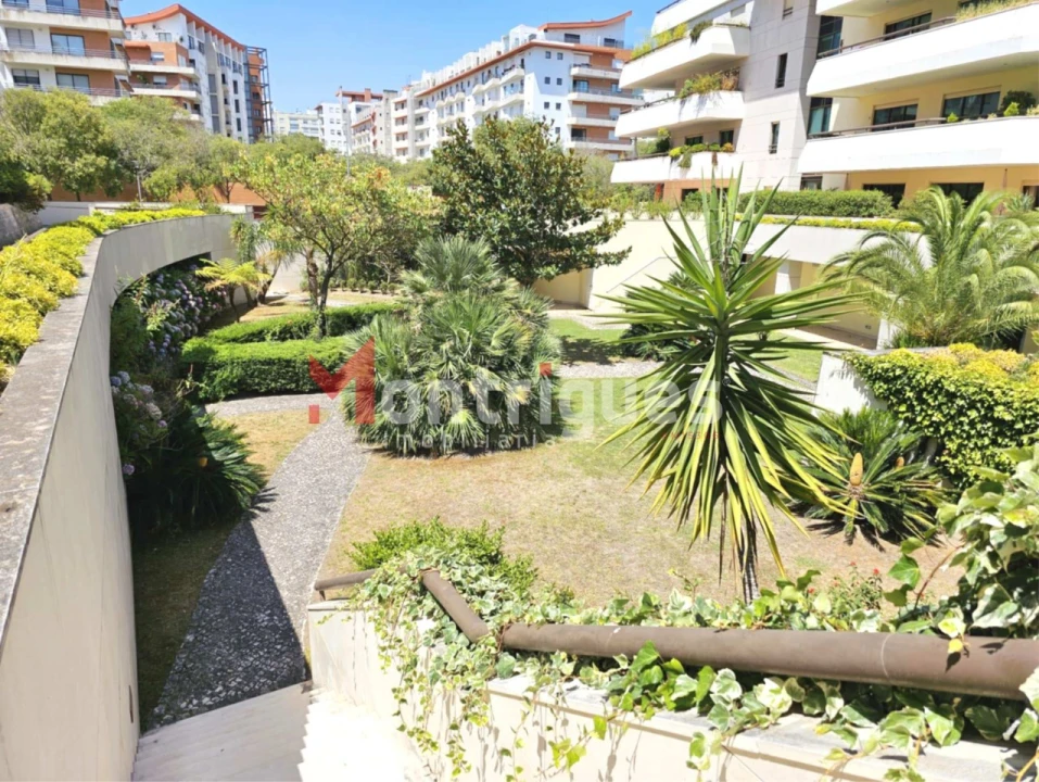 Apartamento T3 para Venda em Parque das Nações Foto 34
