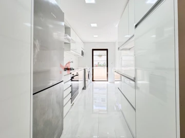 Apartamento T3 para Venda em Parque das Nações