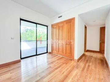Apartamento T3 para Venda em Parque das Nações