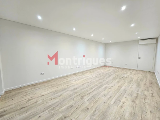 Apartamento T3 para Venda em Montijo e Afonsoeiro Foto 9