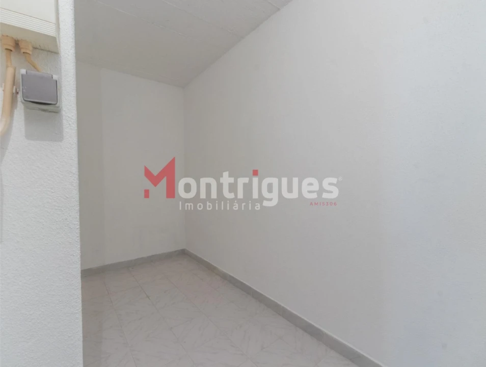 Apartamento T3 para Venda em Parque das Nações Foto 21
