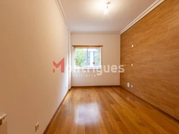 Apartamento T3 para Venda em Parque das Nações