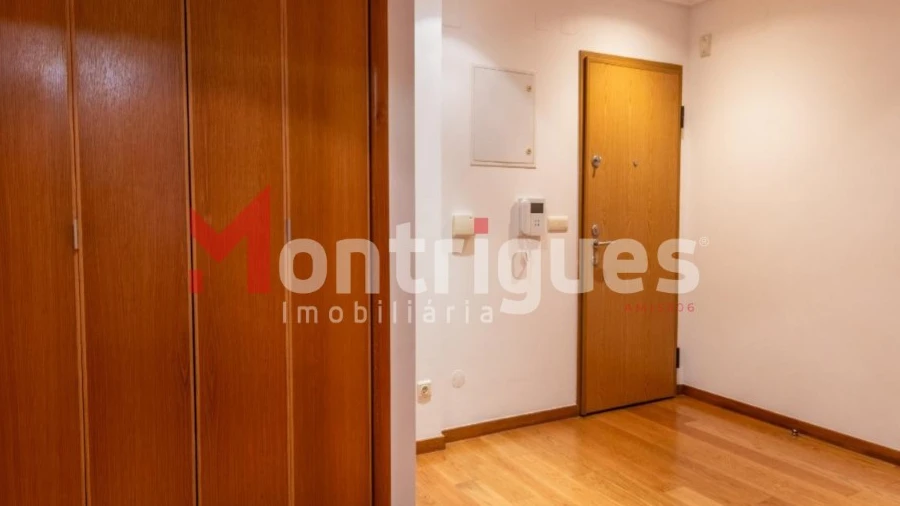 Apartamento T3 para Venda em Parque das Nações