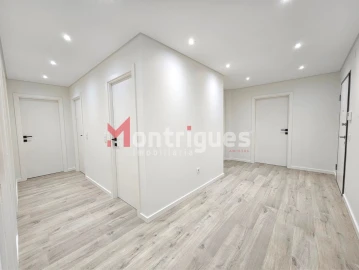 Apartamento T4 para Venda em Montijo e Afonsoeiro