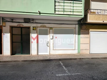 Loja para Arrendamento em Moscavide e Portela