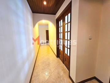 Apartamento T2 para Venda em Algueirão-Mem Martins