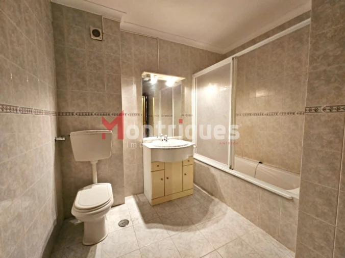 Apartamento T2 para Venda em Algueirão-Mem Martins Foto 15