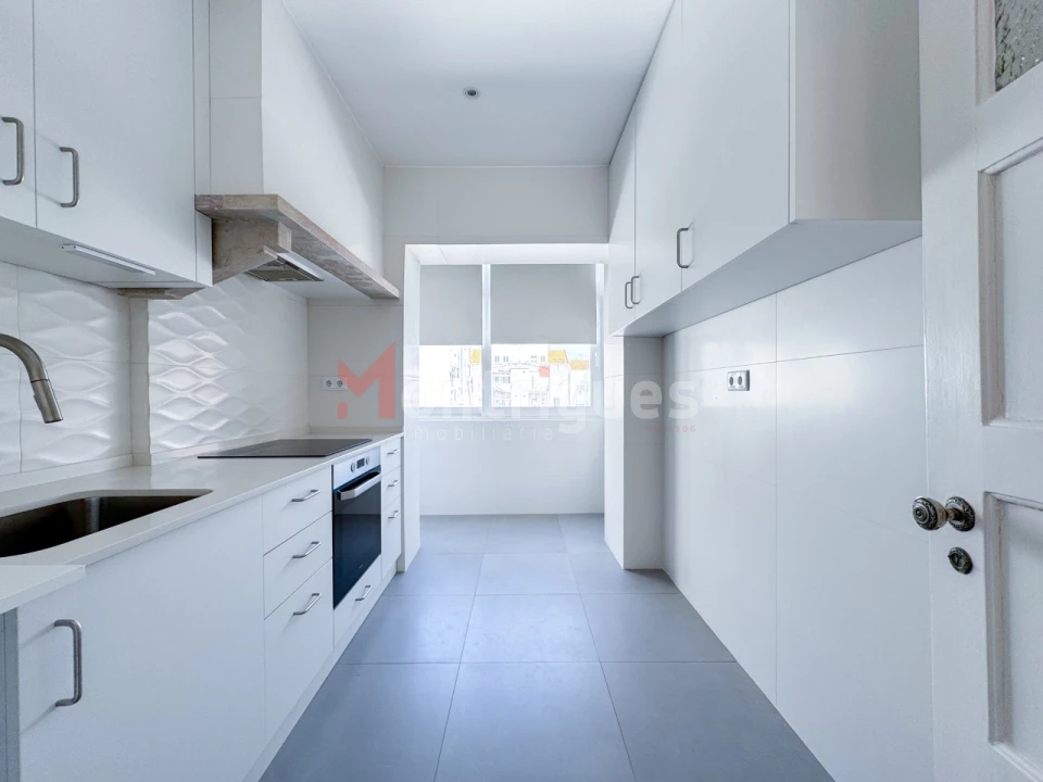 Apartamento T2 para Arrendamento em Moscavide e Portela Foto 1