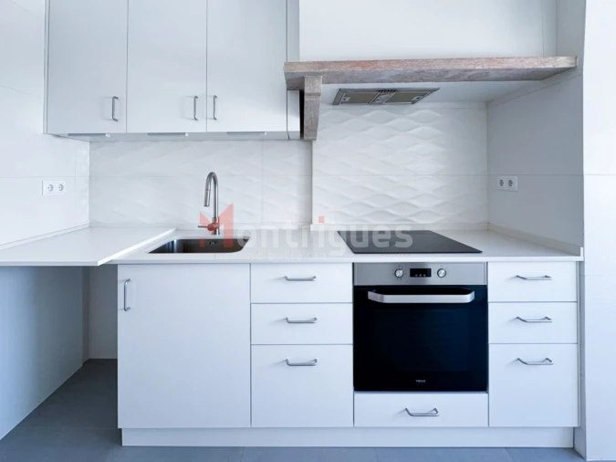 Apartamento T2 para Arrendamento em Moscavide e Portela Foto 2
