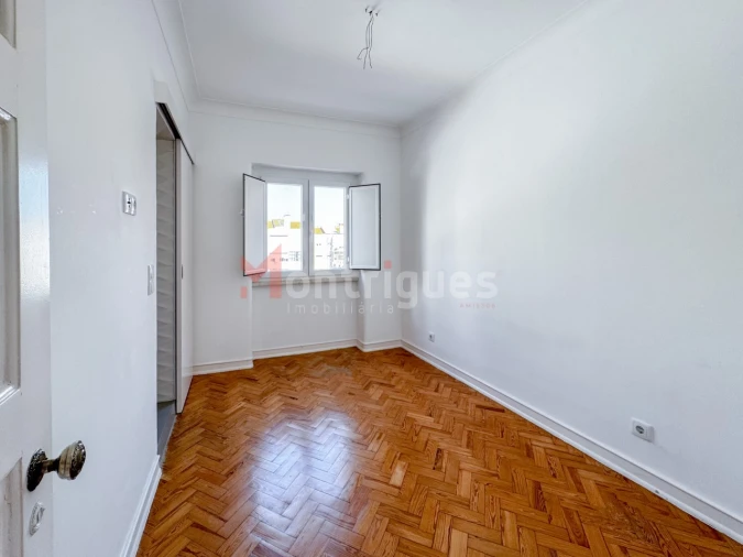 Apartamento T2 para Arrendamento em Moscavide e Portela Foto 9