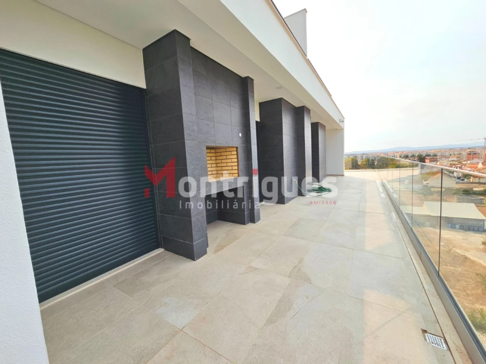 Apartamento T7 para Venda em Montijo e Afonsoeiro Foto 8