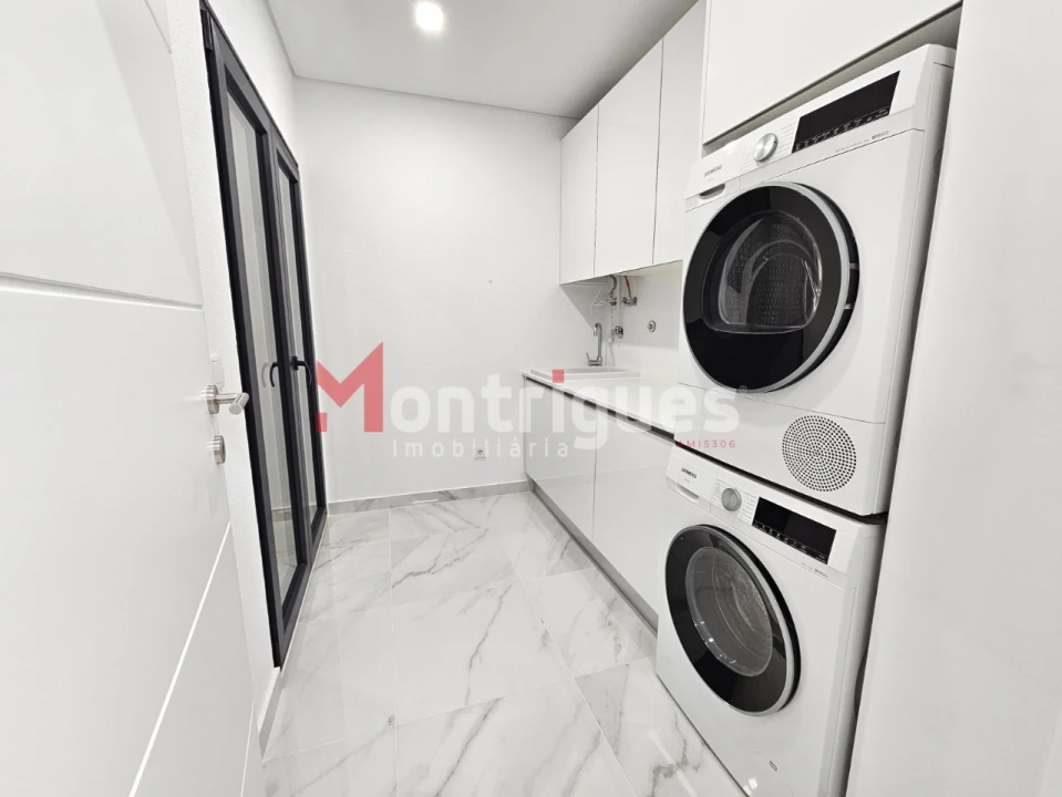 Apartamento T7 para Venda em Montijo e Afonsoeiro Foto 13