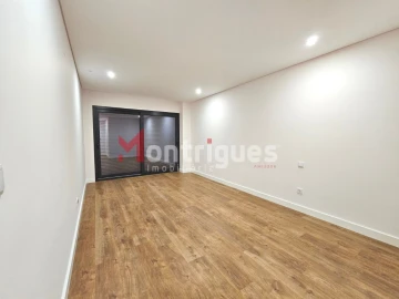 Apartamento T7 para Venda em Montijo e Afonsoeiro