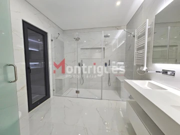 Apartamento T7 para Venda em Montijo e Afonsoeiro