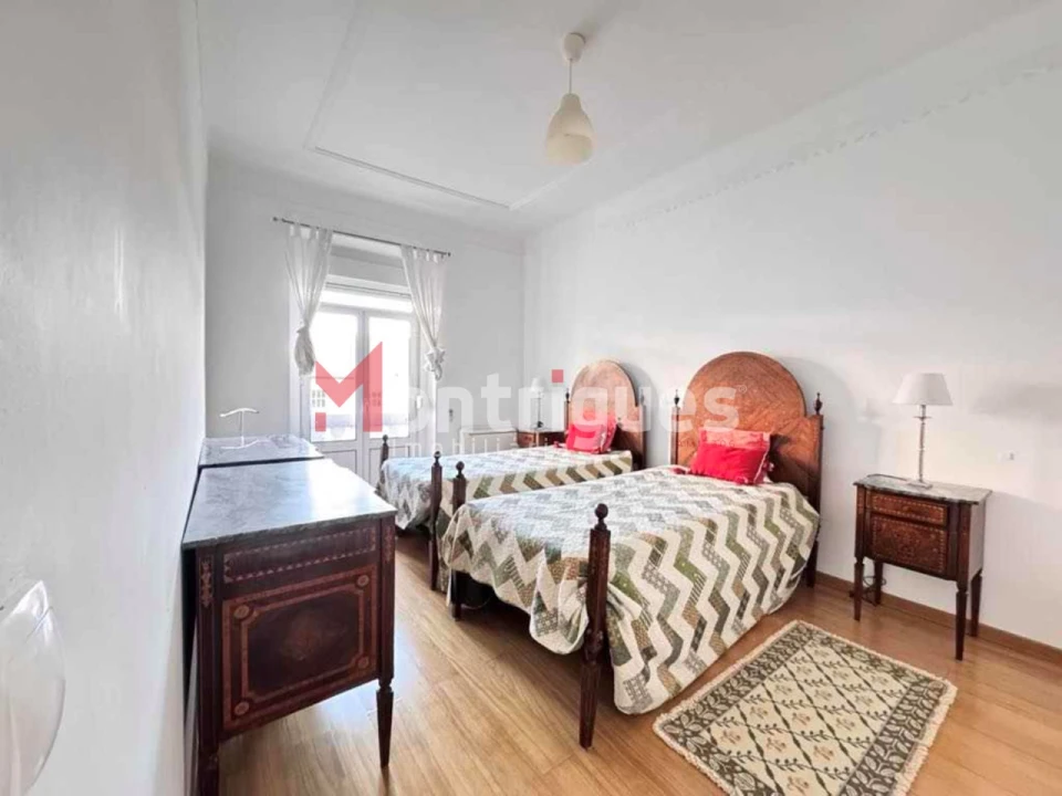 Apartamento T4 para Arrendamento em Avenidas Novas Foto 14