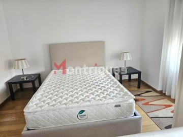 Apartamento T4 para Arrendamento em Avenidas Novas