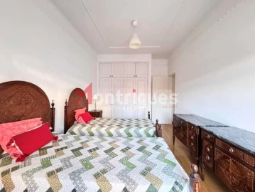 Apartamento T4 para Arrendamento em Avenidas Novas