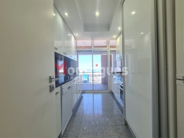 Apartamento T4 para Arrendamento em Parque das Nações
