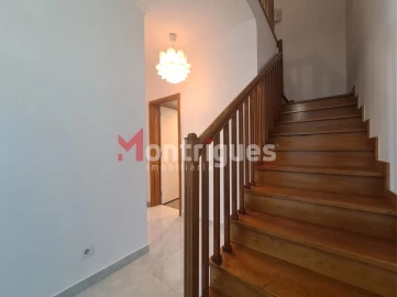 Apartamento T4 para Arrendamento em Parque das Nações