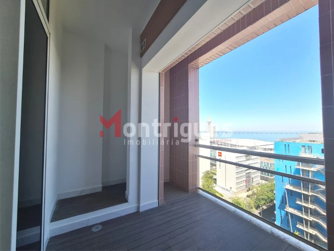 Apartamento T4 para Arrendamento em Parque das Nações Foto 10