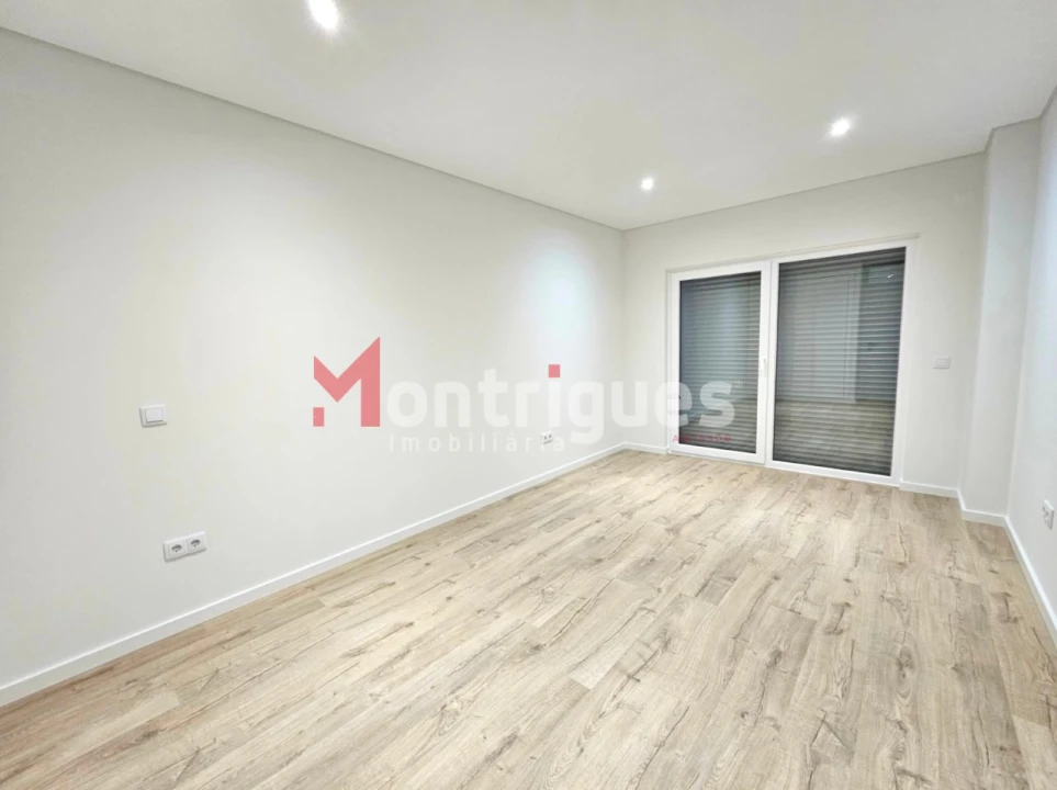 Apartamento T3 para Venda em Montijo e Afonsoeiro Foto 20
