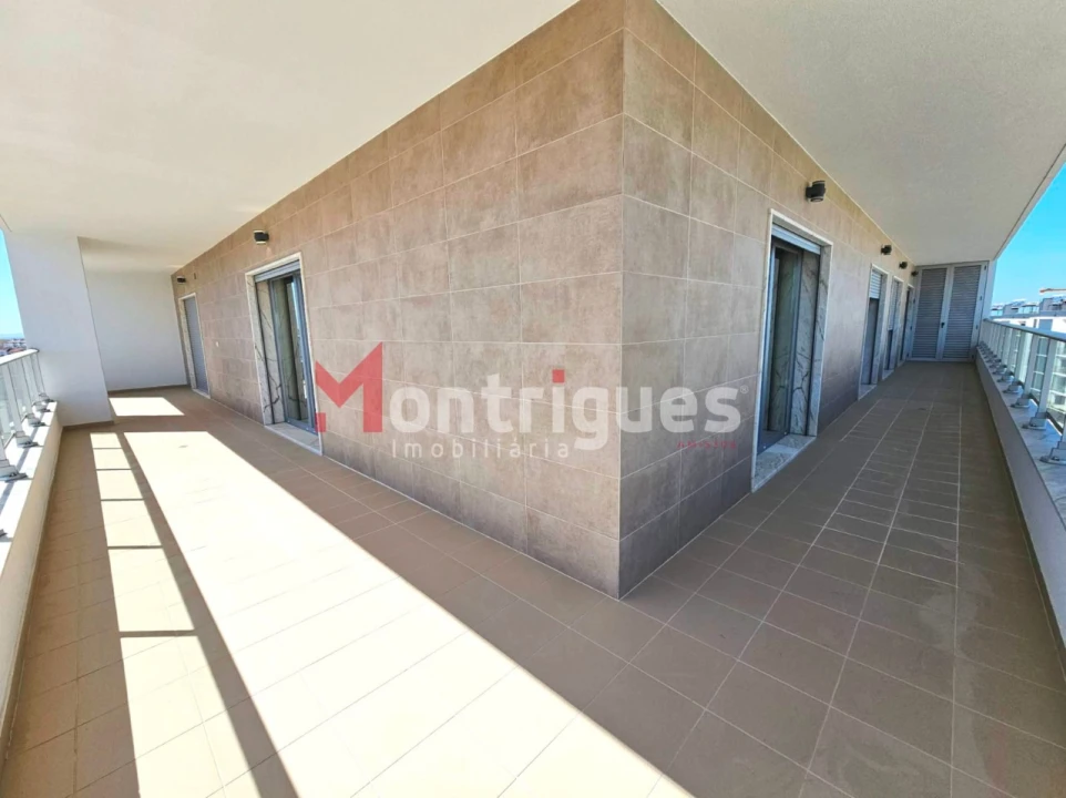 Apartamento T3 para Venda em Montijo e Afonsoeiro Foto 2