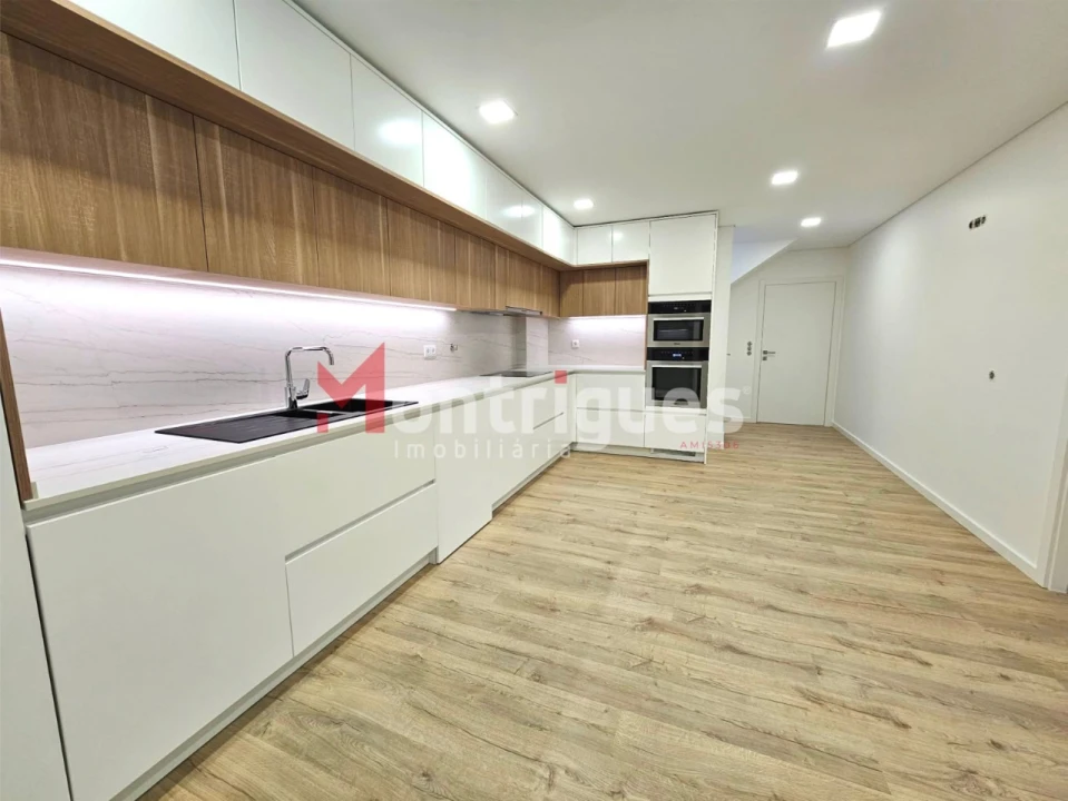 Apartamento T2 para Venda em Montijo e Afonsoeiro Foto 8