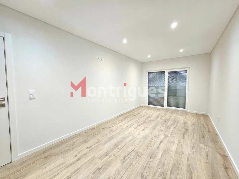 Apartamento T2 para Venda em Montijo e Afonsoeiro Foto 15