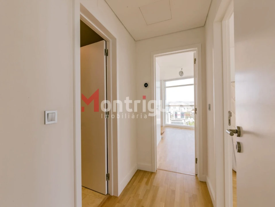 Apartamento T3 para Venda em Parque das Nações Foto 18