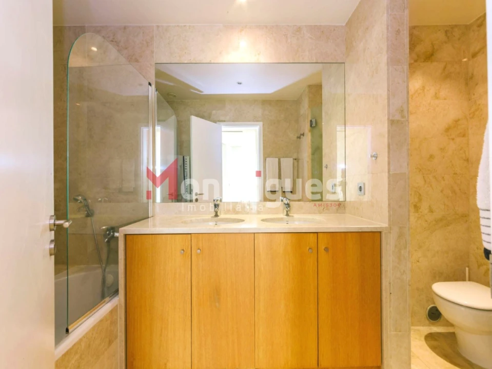 Apartamento T3 para Venda em Parque das Nações Foto 31