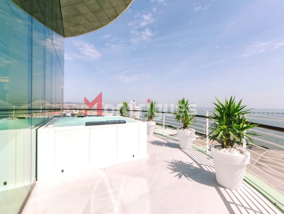 Apartamento T3 para Venda em Parque das Nações Foto 33